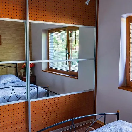 Tulbi10 Apartment